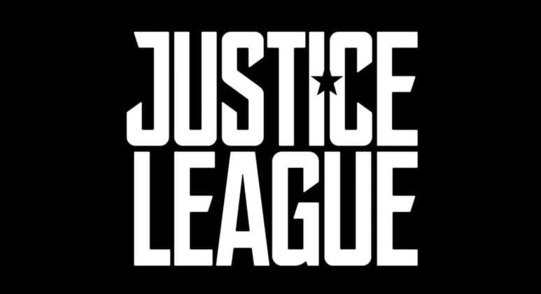 Justice League Logosu ve Batmobile Görüntüsü Geldi